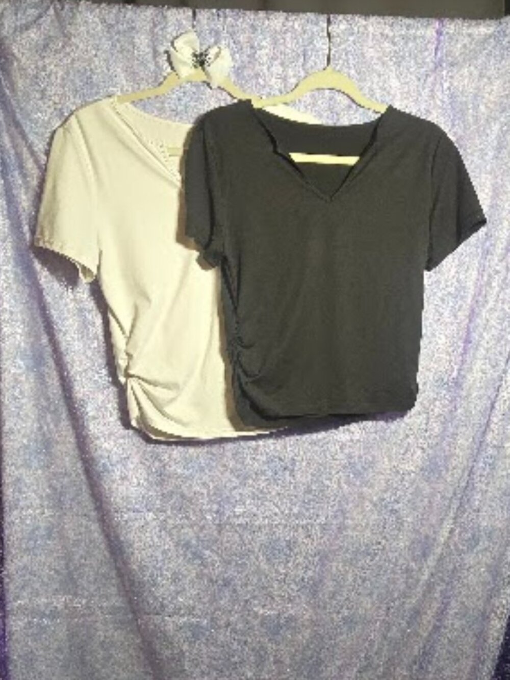 Set of 2 Notch Neck Short Sleeve Tops XL Black Off-White Ruched Side